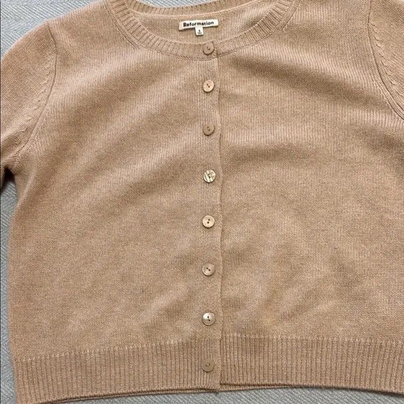 Reformation Women's Tan Small Cashmere Sweater - Picture 6 of 8
